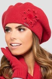 Elegant Wool Beret - Red